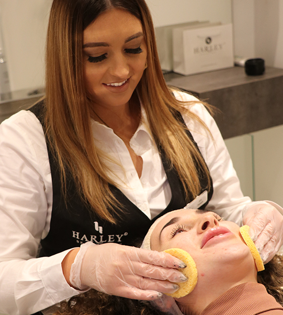 acne_treatment_featured_img_1 Blackhead removal treatment in staffordshire