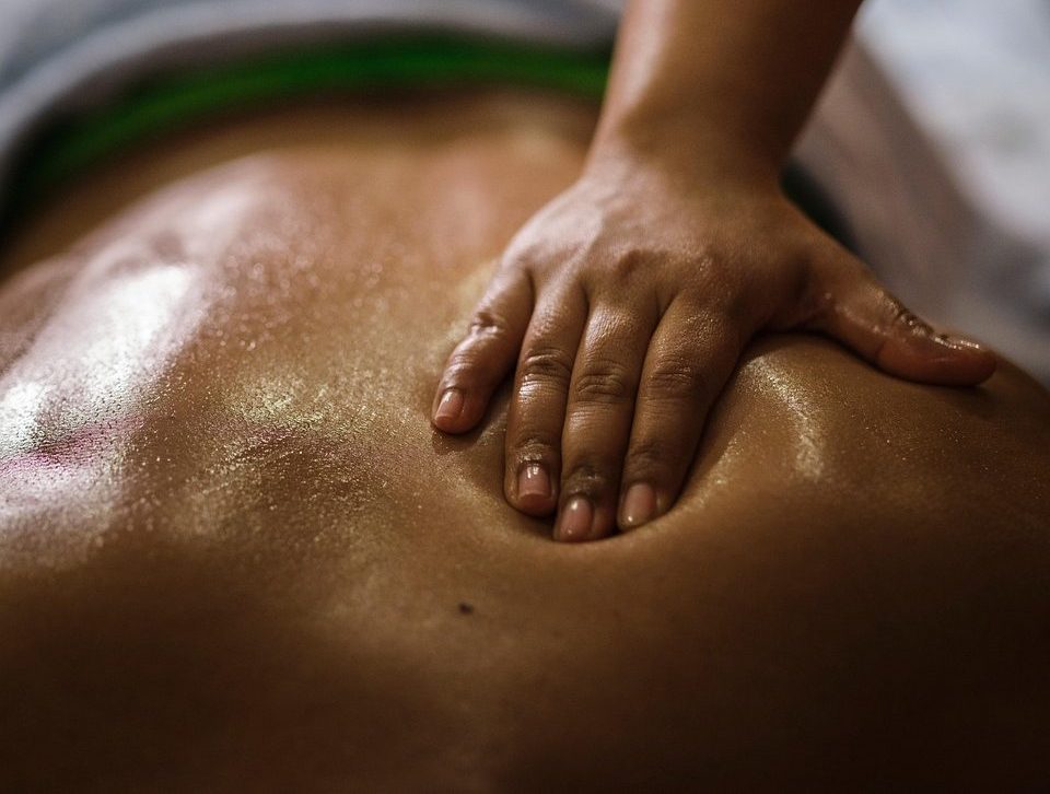 massage-7452918_1280